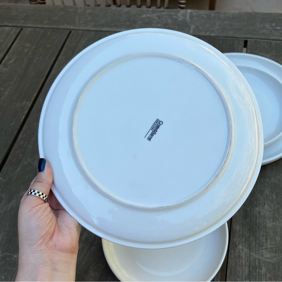 Crate & Barrel Toben White Plate Set of Four 8" and 10.5" Ceramic Plates - Picture 6 of 8